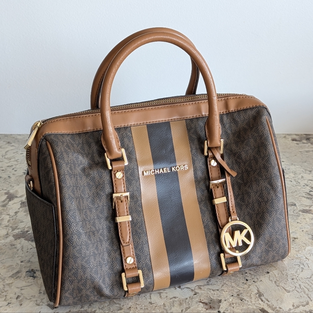 Michael Kors Brown and Tan Bedford Duffel Satchel Bag - Picture 9 of 16